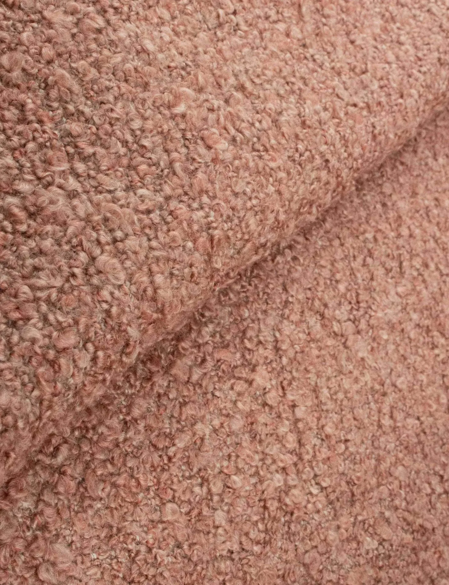 Adara Bed
