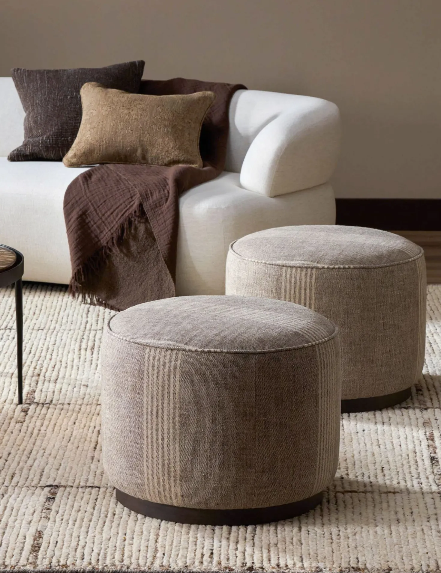 Aldora Stool