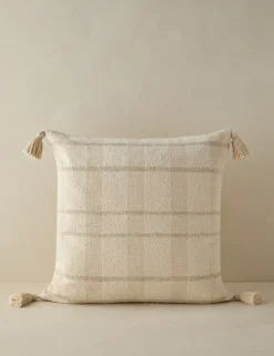 Alira Pillow