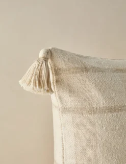 Alira Pillow