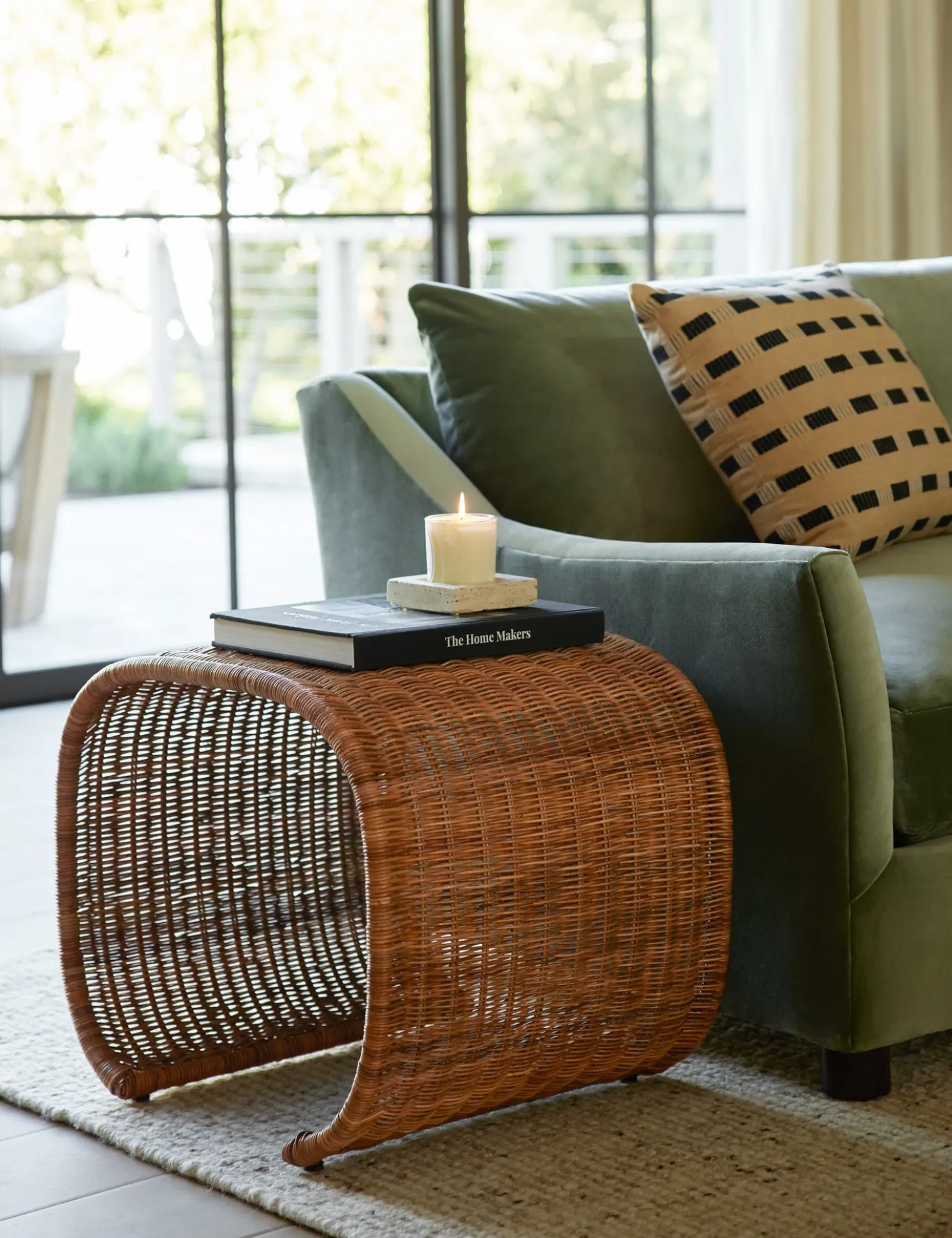 Amado Side Table