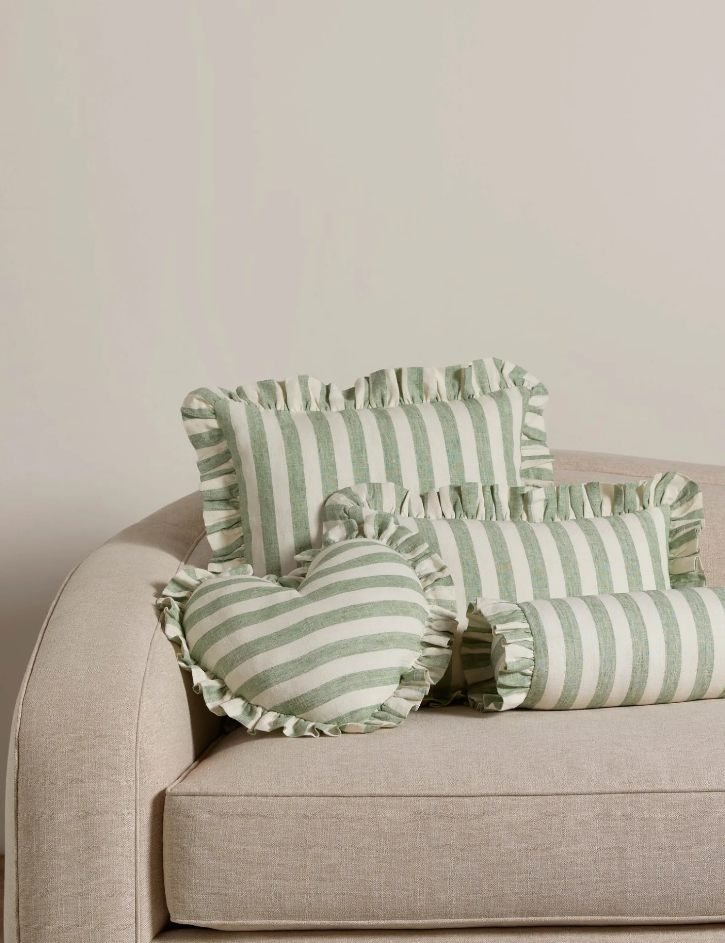 Amaroso Linen Ruffle Pillow