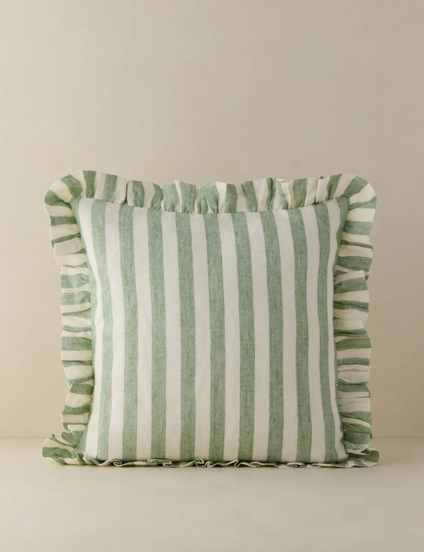 Amaroso Linen Ruffle Pillow