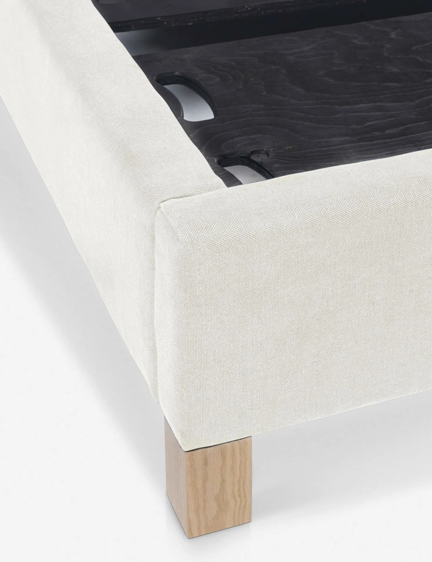 Ambleside Bed by Ginny Macdonald