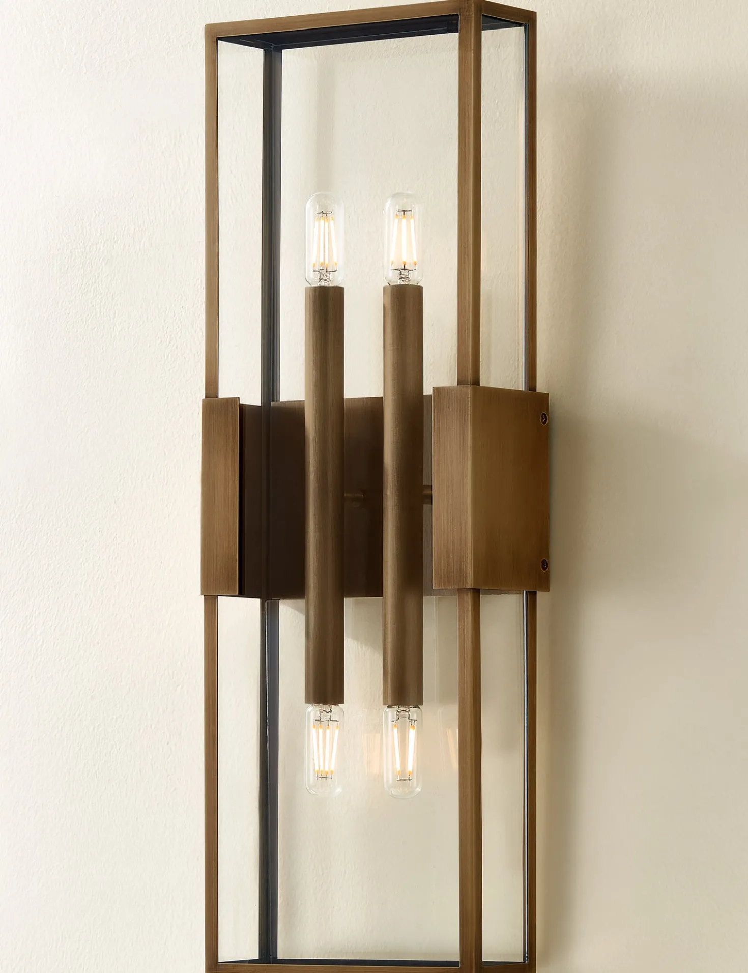 Ambre Outdoor Sconce