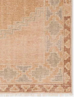 Ambretta Hand-Knotted Wool Rug