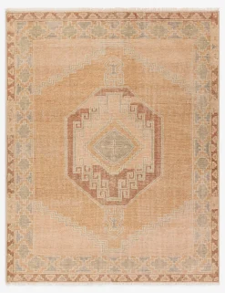 Ambretta Hand-Knotted Wool Rug