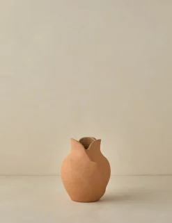 Amelia Vase by dumæ