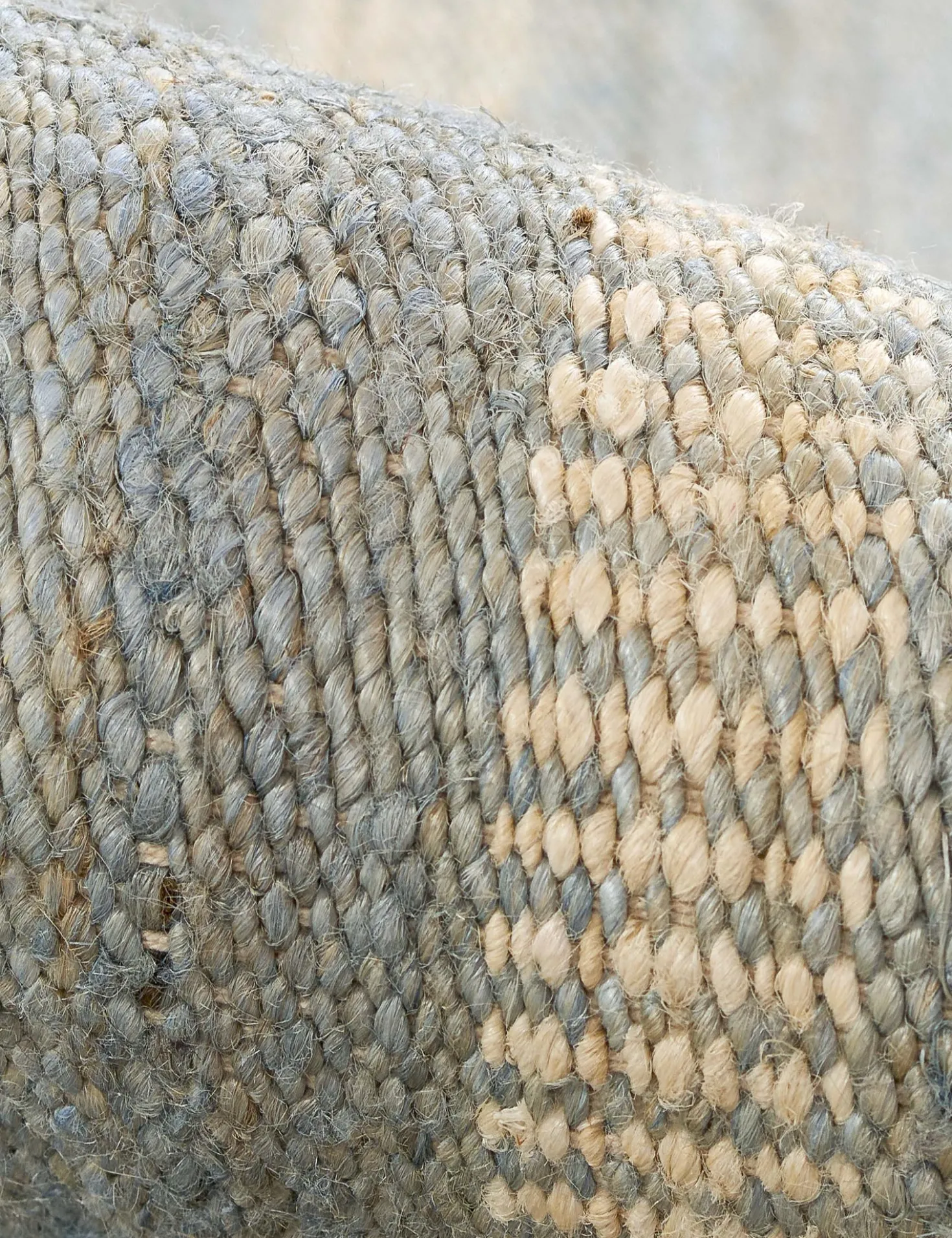 Antonella Handwoven Jute Rug