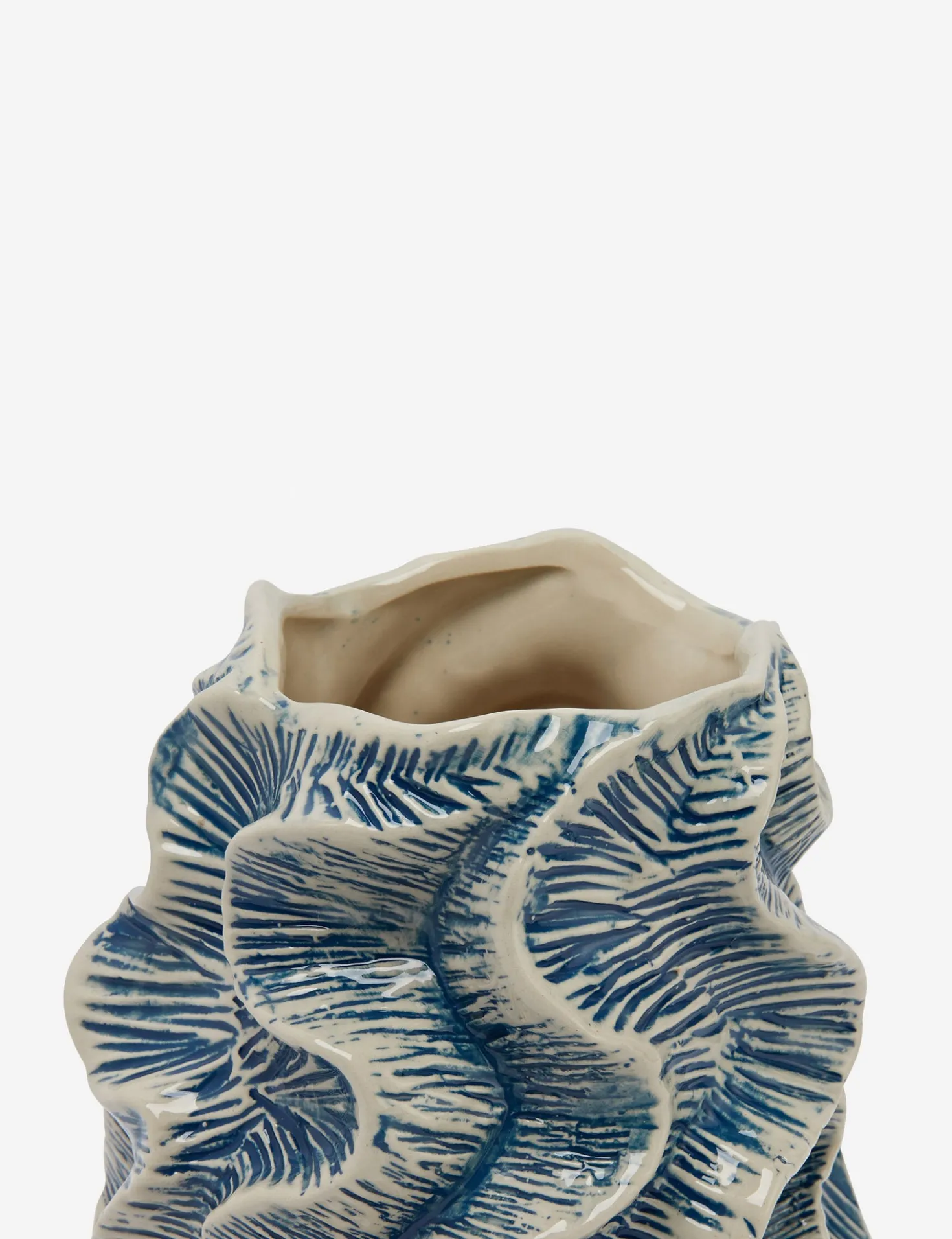 Anwen Vase