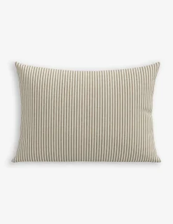 Appleyard Indoor / Outdoor Pillow