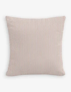 Appleyard Indoor / Outdoor Pillow