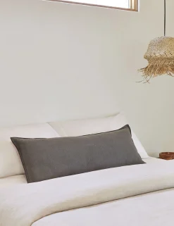 Arlo Linen Pillow