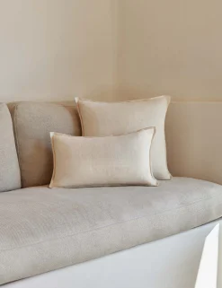 Arlo Linen Pillow