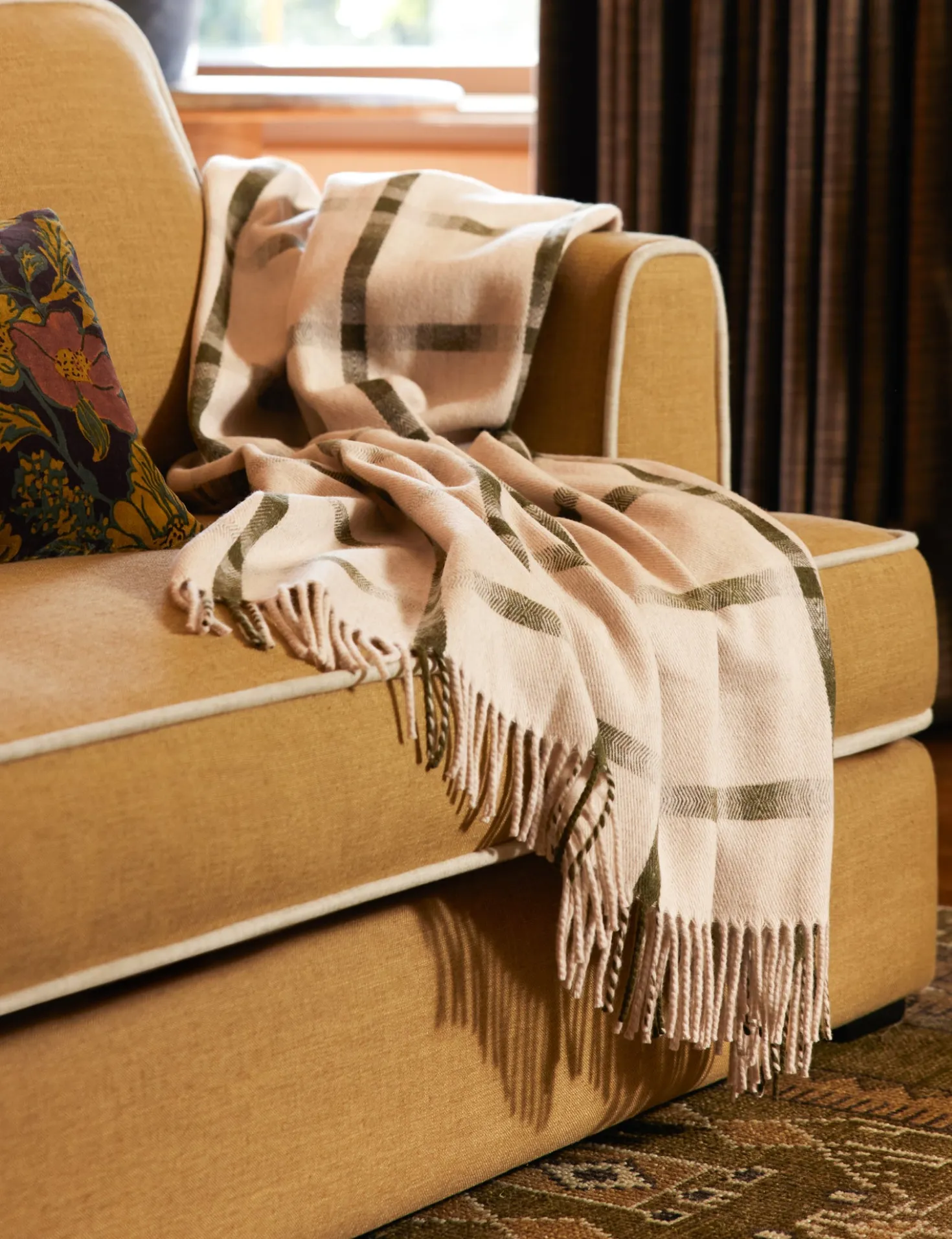 Atwood Lambswool Throw