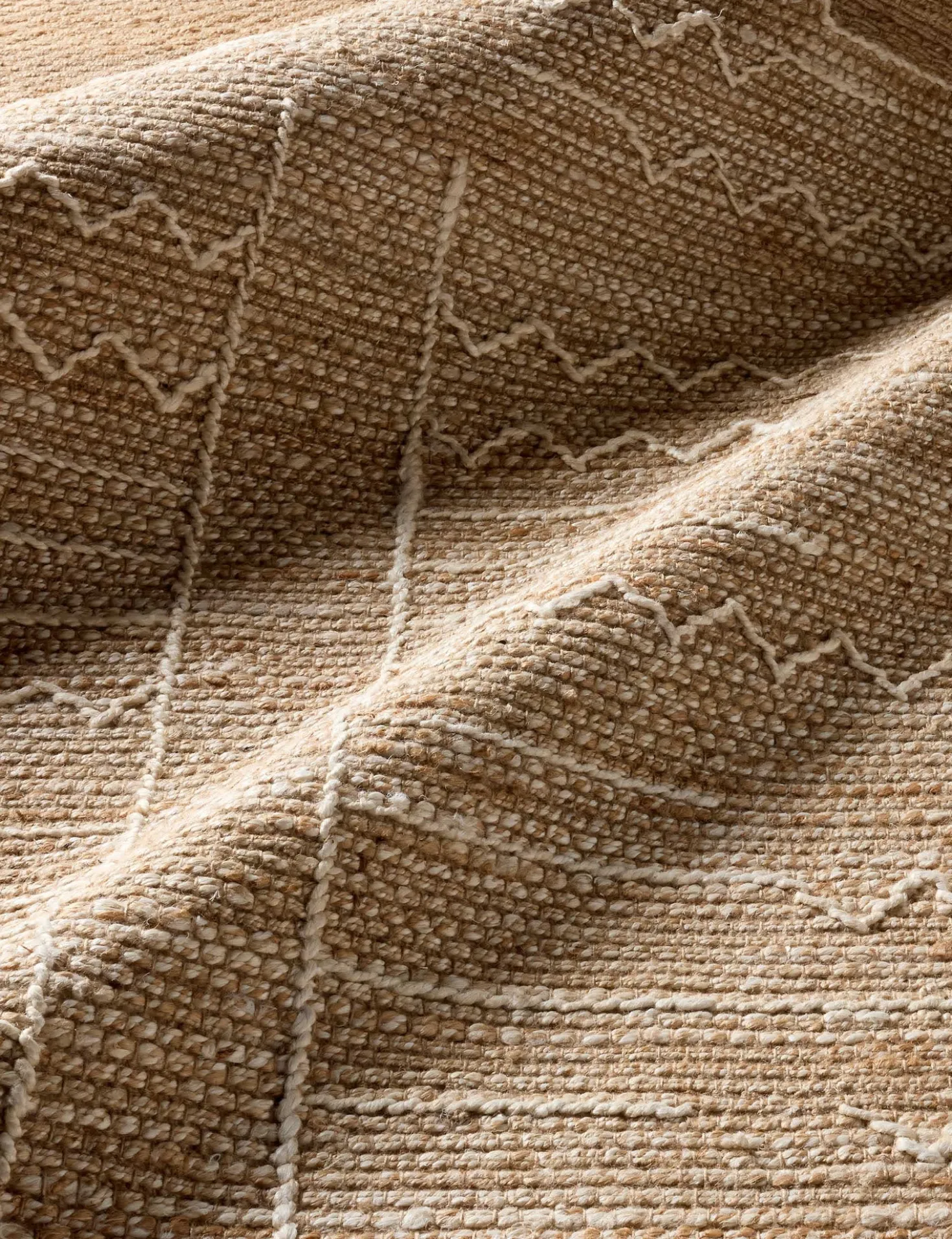 Avalos Handwoven Jute Rug