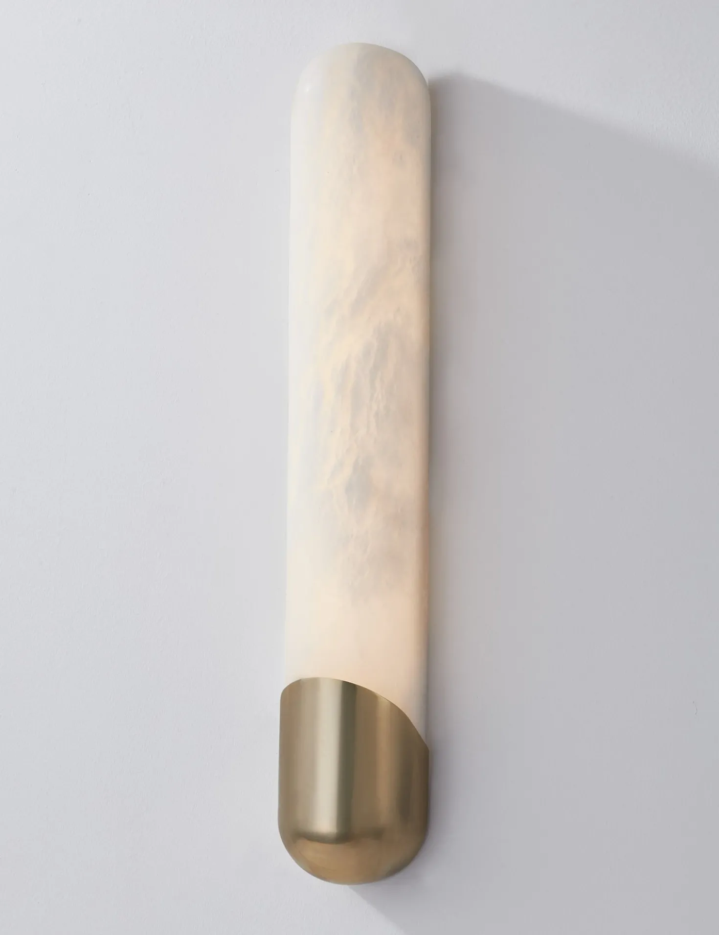 Avina Sconce