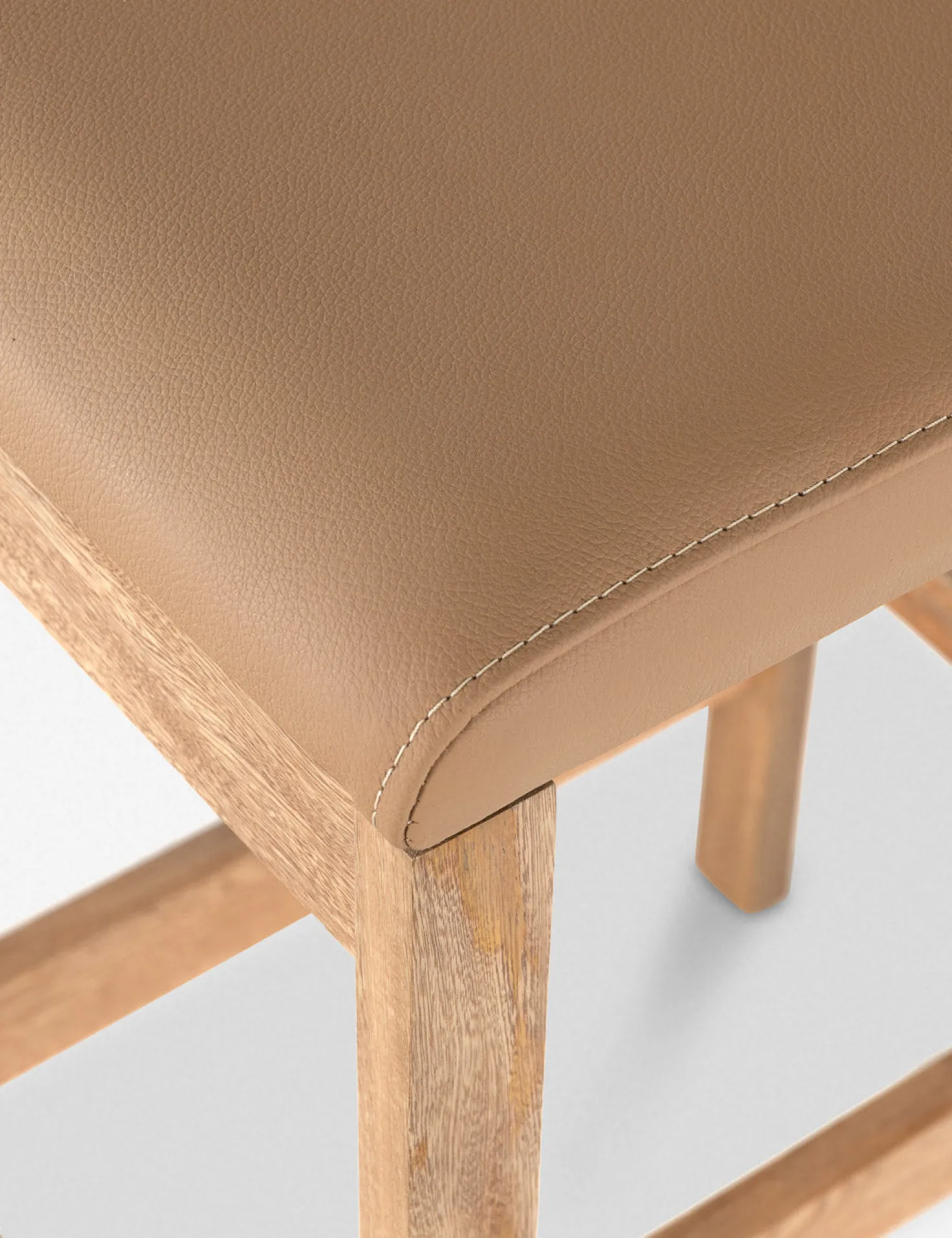 Ayvn Bar And Counter Stool