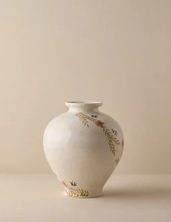 Bea Vase by Heidi Caillier