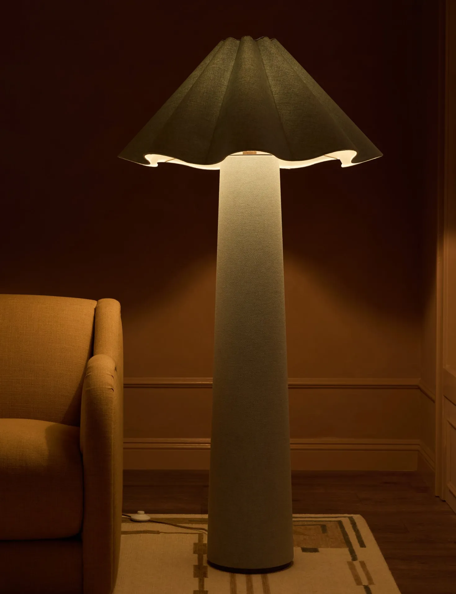 Bemand Floor Lamp