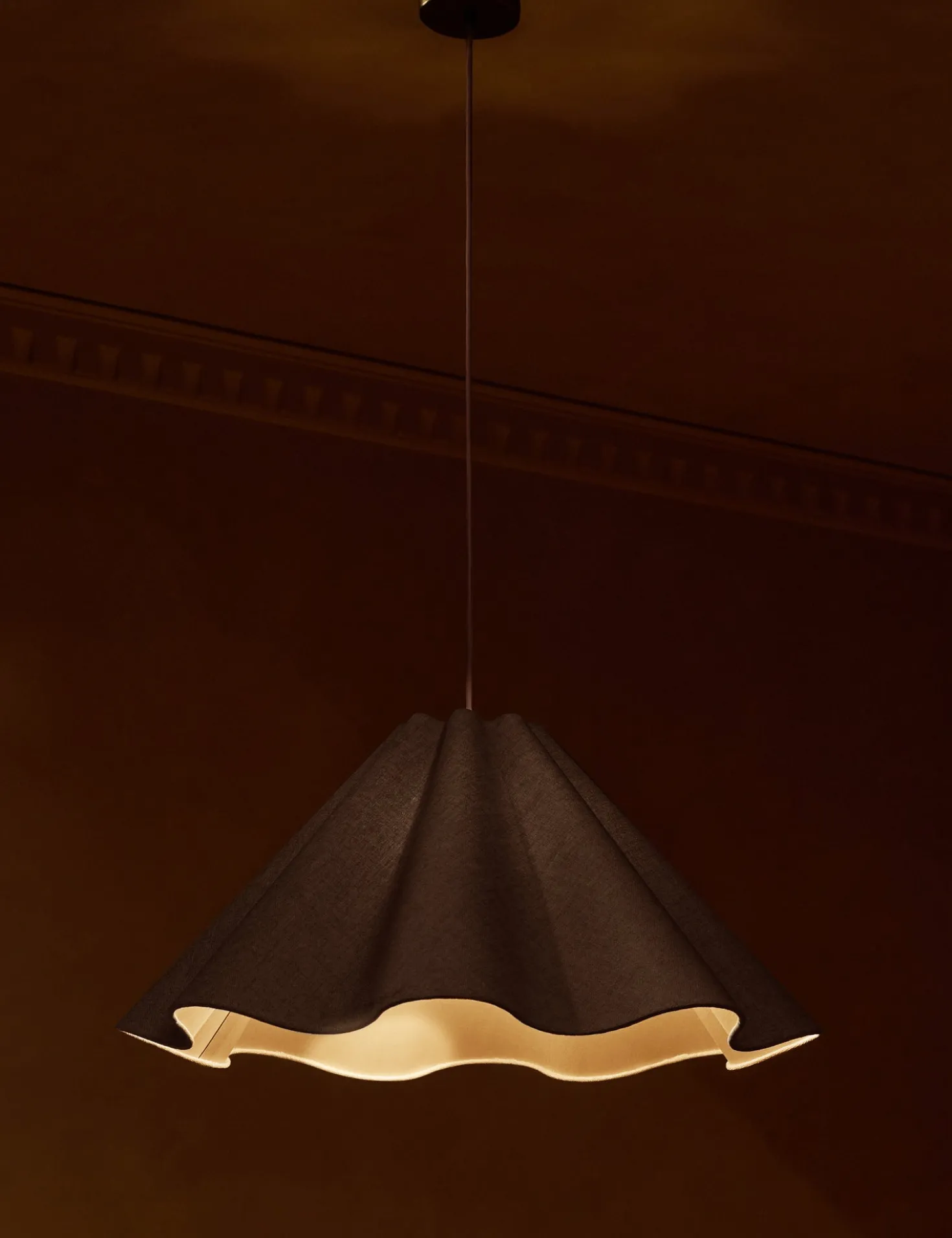 Bemand Pendant Light