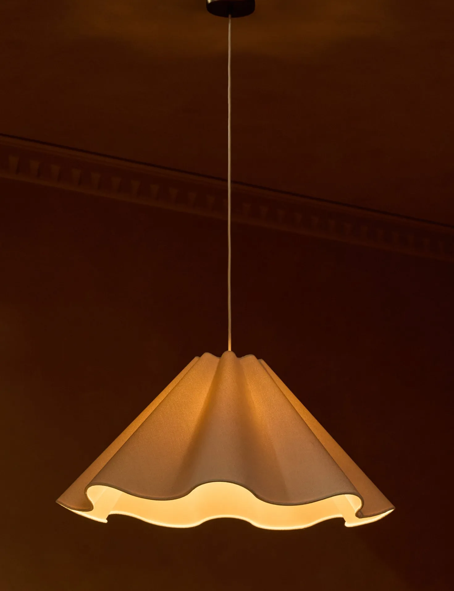 Bemand Pendant Light