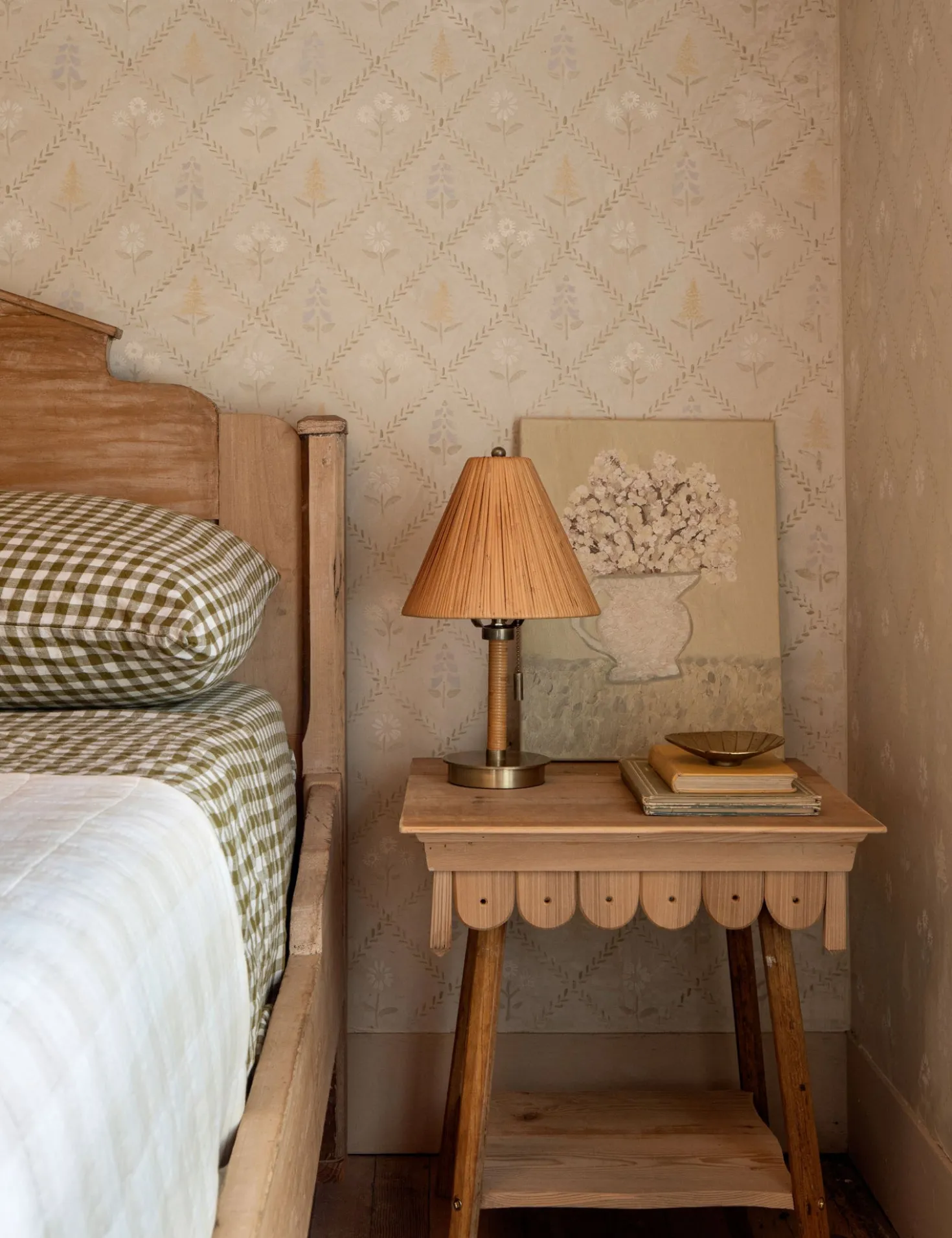 Besson Table Lamp