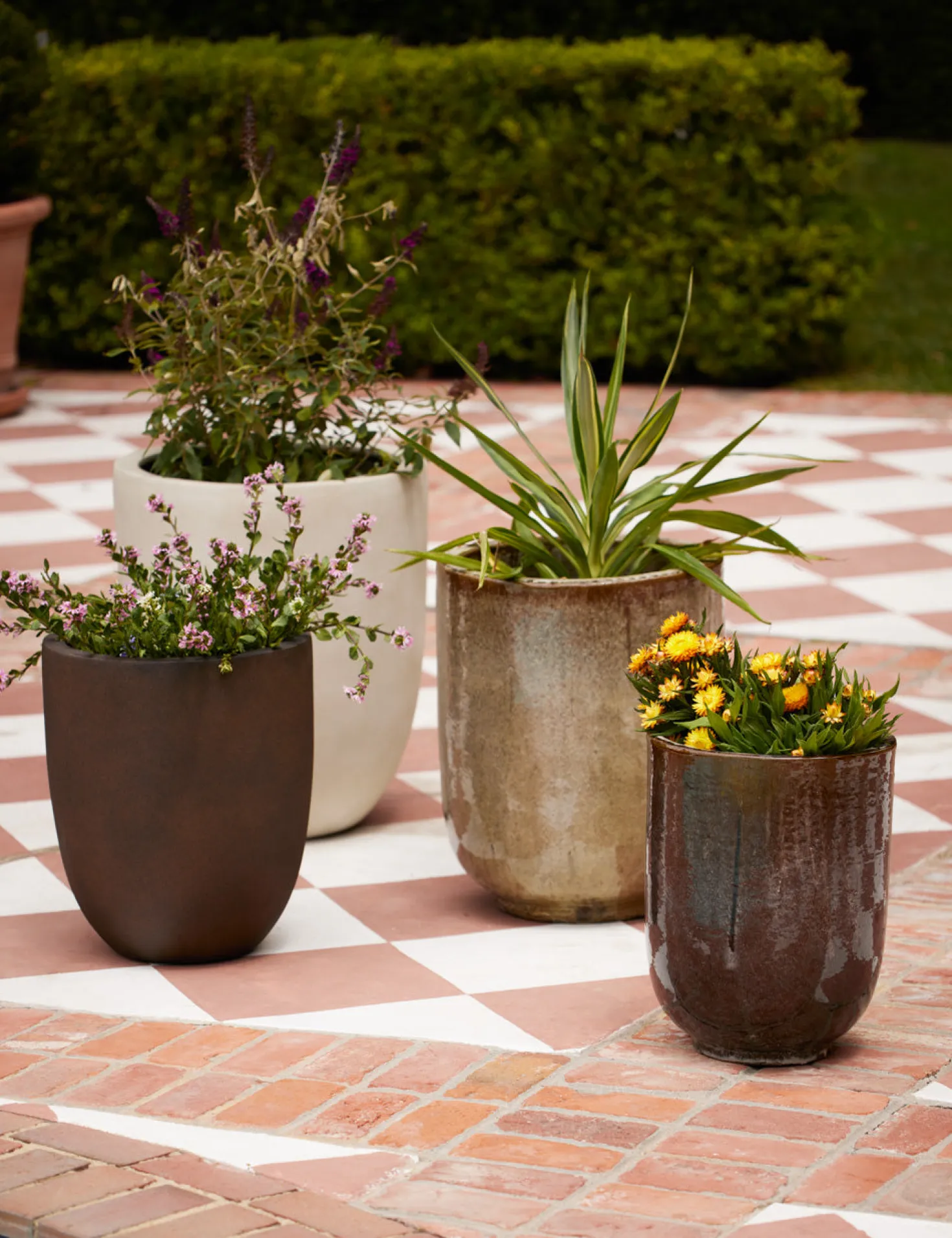 Bradford Planters by Campania International