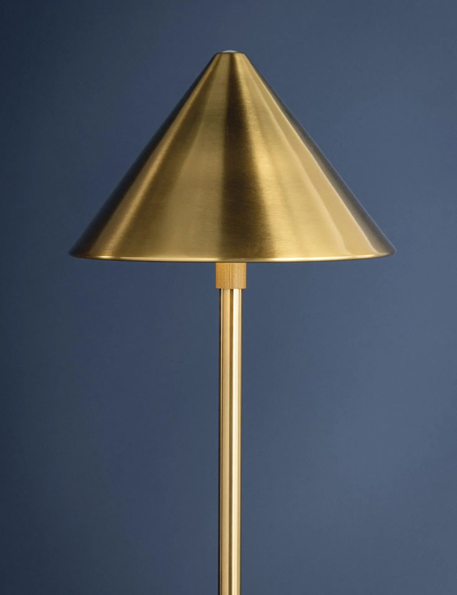 Brasseur Cordless Floor Lamp