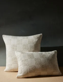 Bronson Pillow