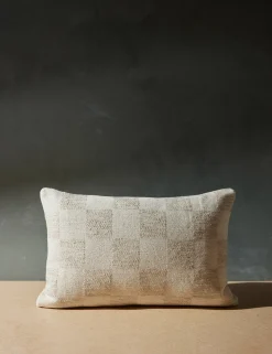 Bronson Pillow