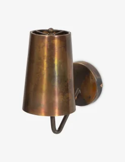Bucquet Sconce