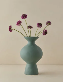 Calista Vase