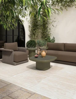 Camino Indoor / Outdoor Side Table