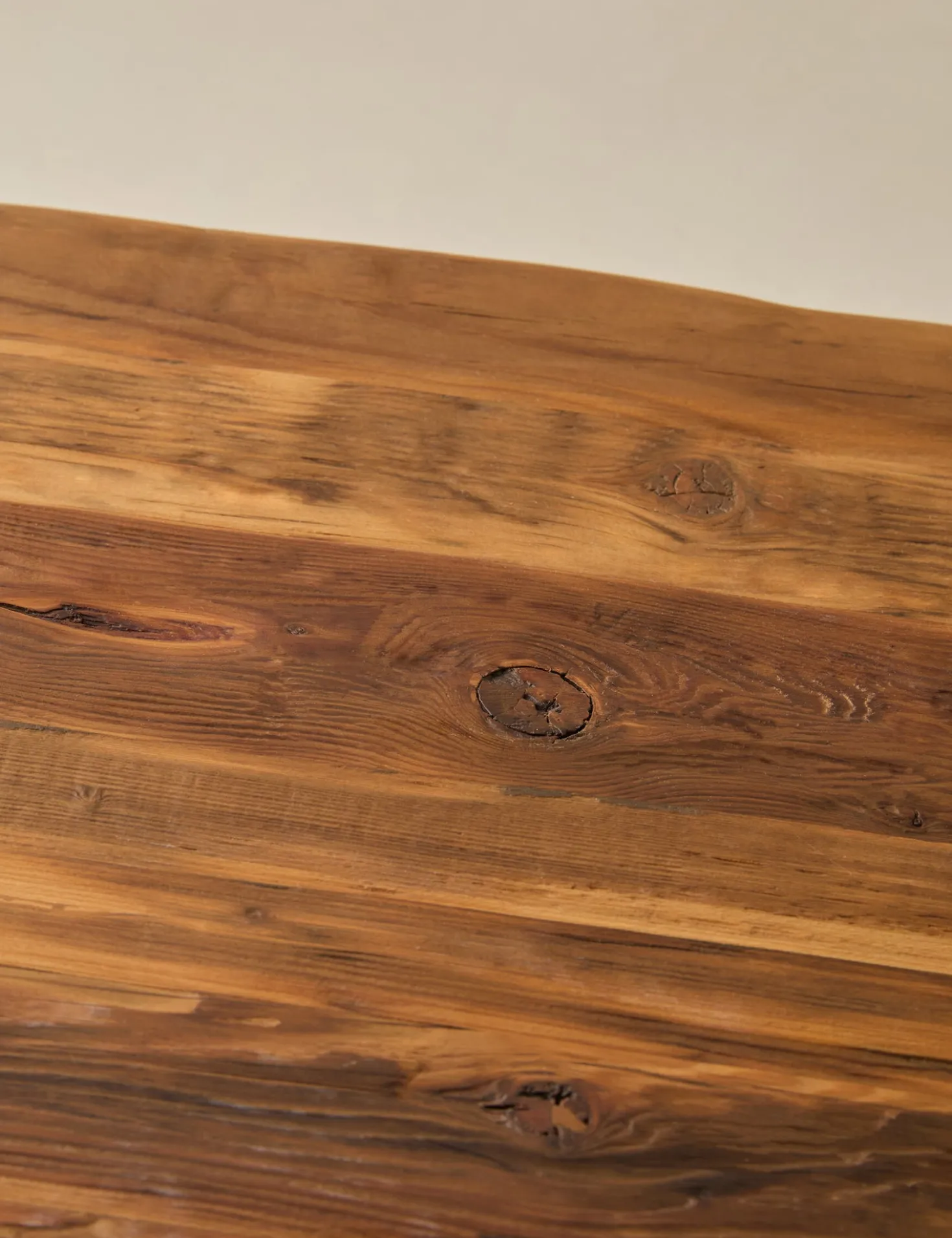 Classic Rectangular Footed Board by etúHOME