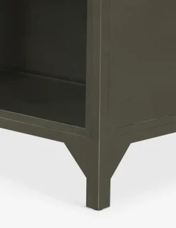 Cressida Curio Cabinet