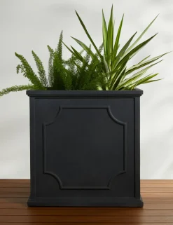Cumberland Planter by Campania International
