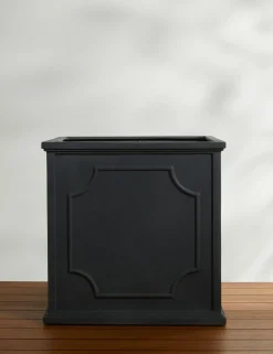 Cumberland Planter by Campania International