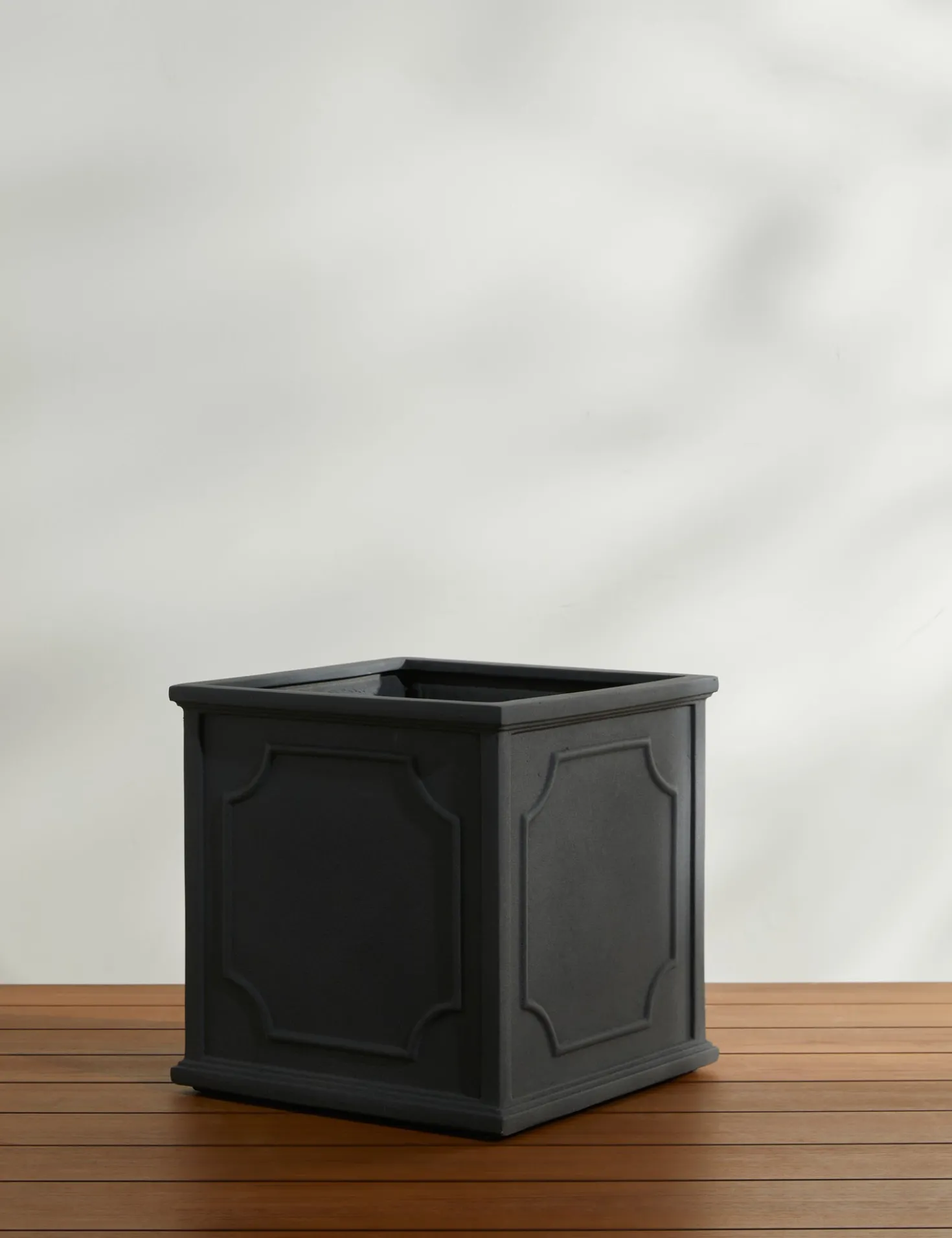 Cumberland Planter by Campania International