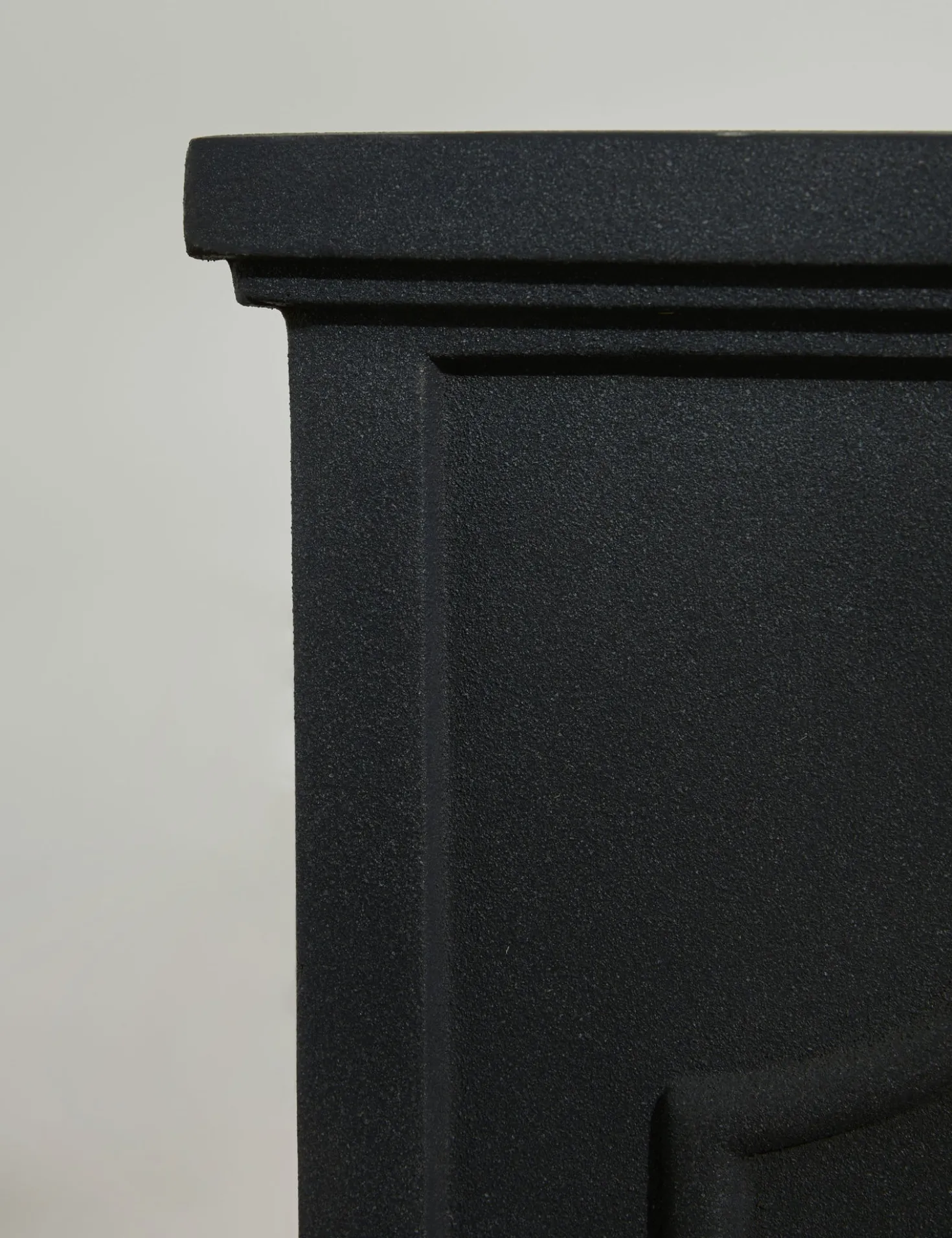 Cumberland Planter by Campania International