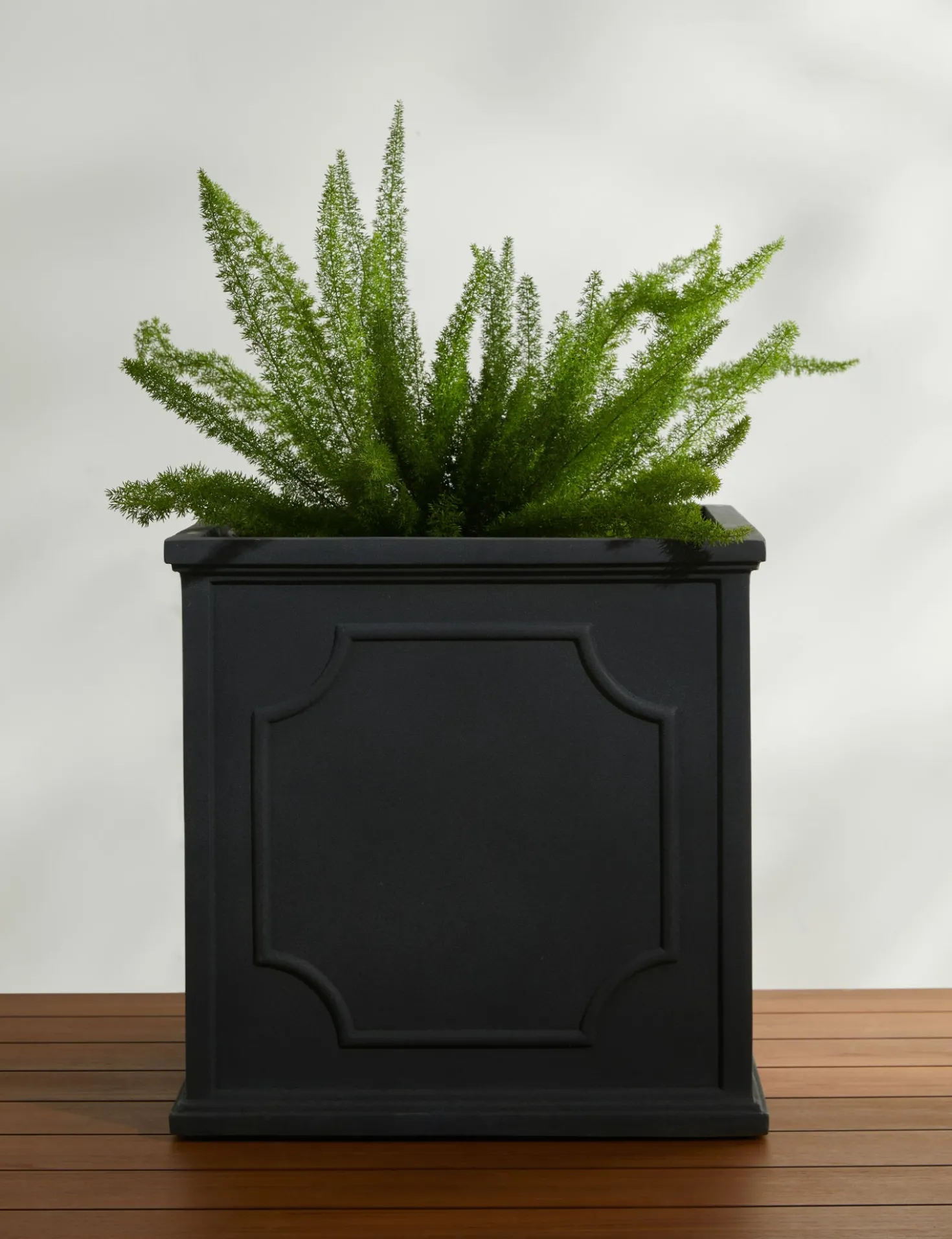 Cumberland Planter by Campania International