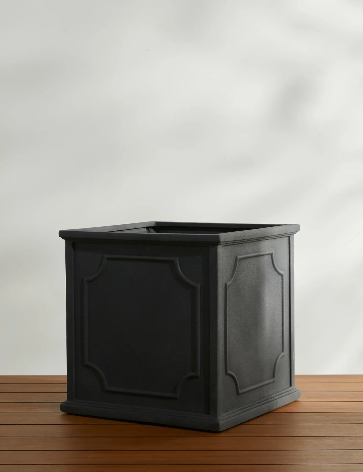 Cumberland Planter by Campania International