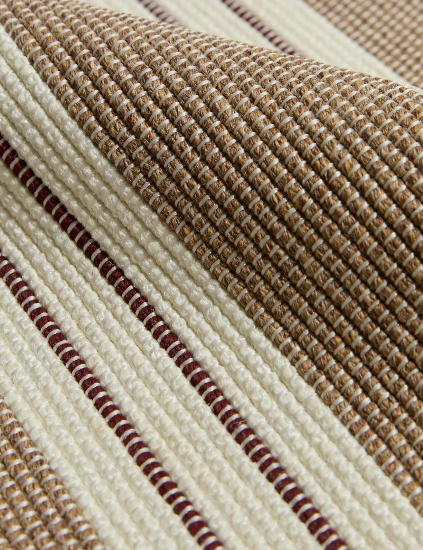 Custom Minetta Hand-Loomed Indoor / Outdoor Rug, Pomegranate