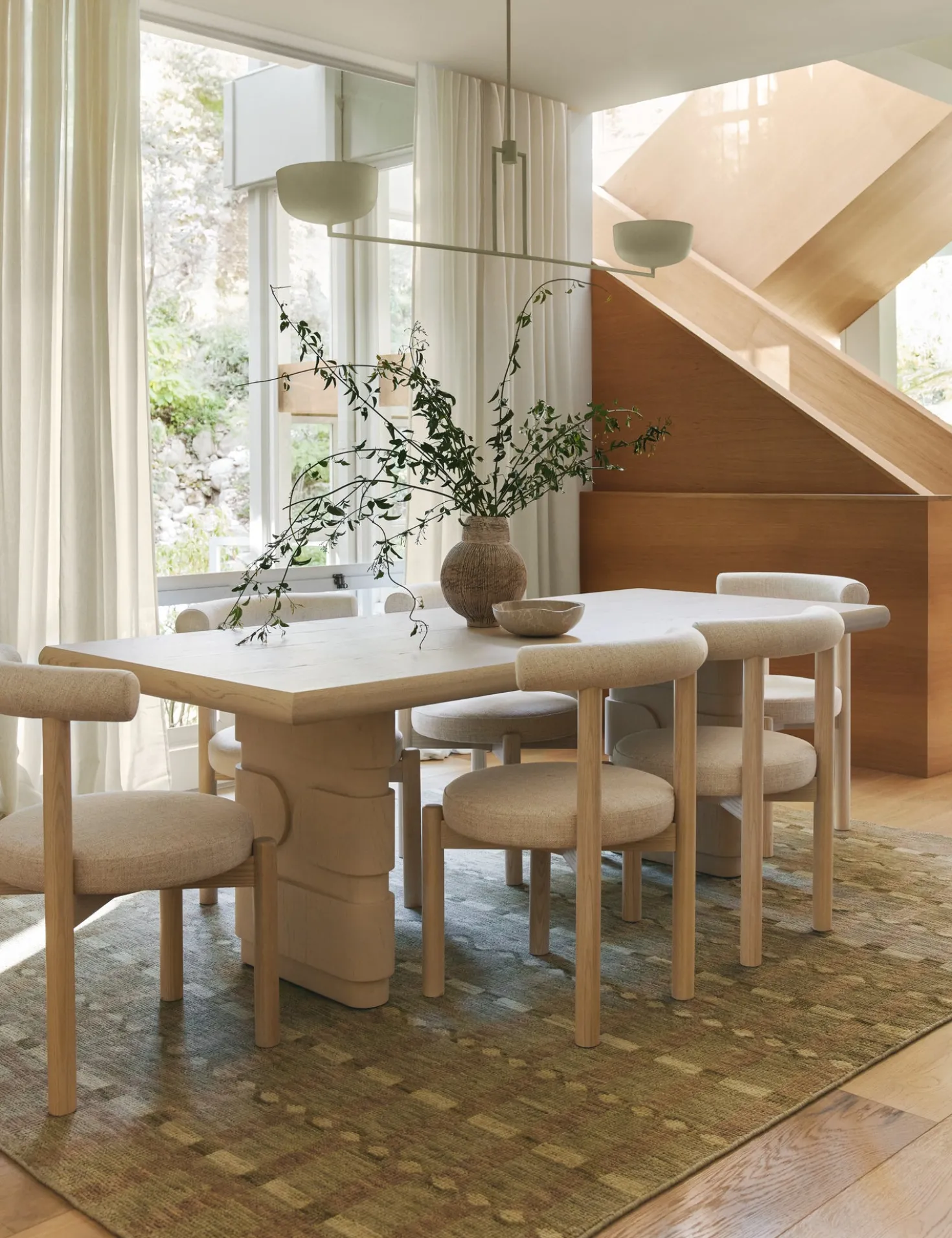 Dame Dining Chair