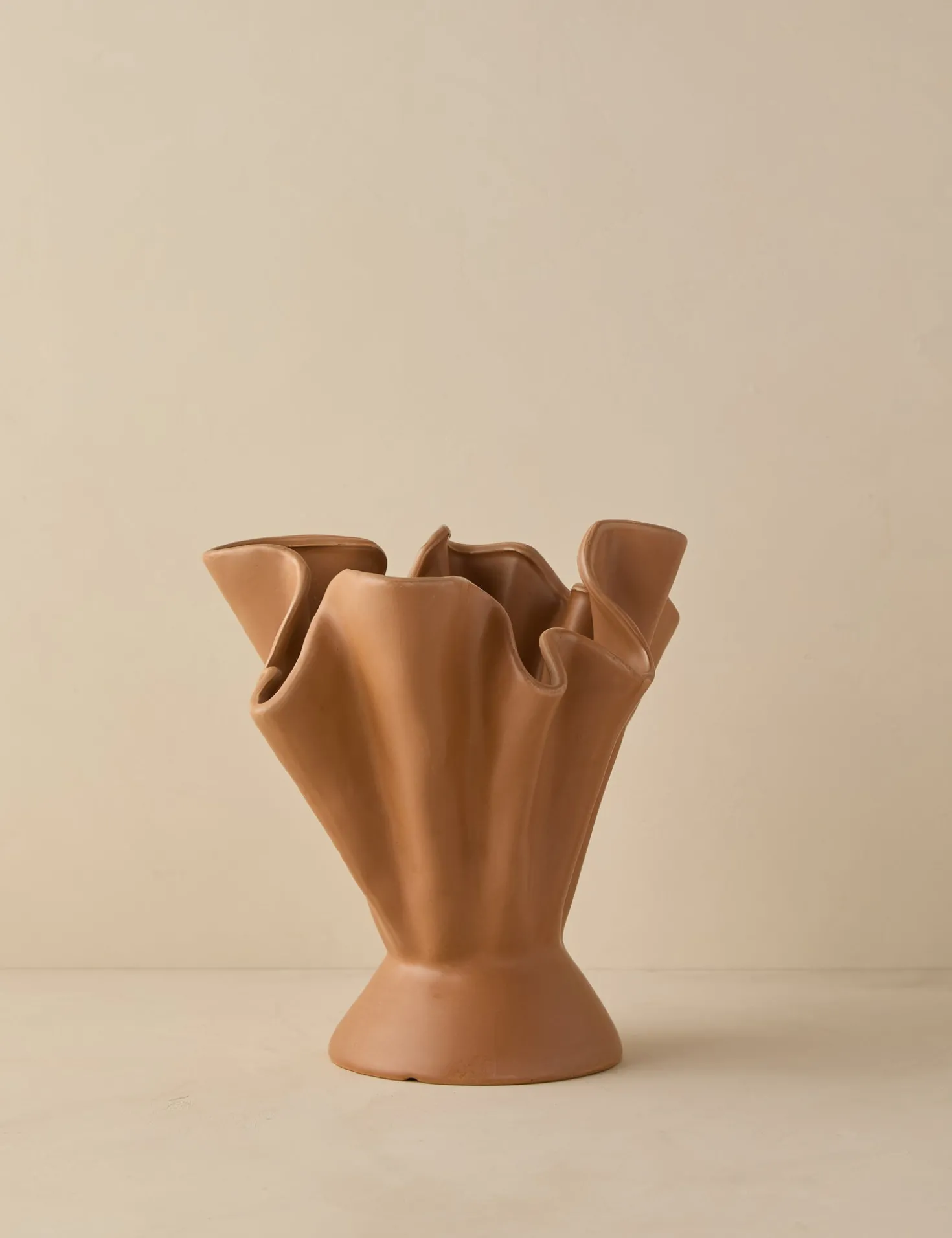 Darcia Vase