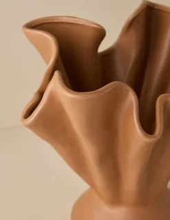 Darcia Vase
