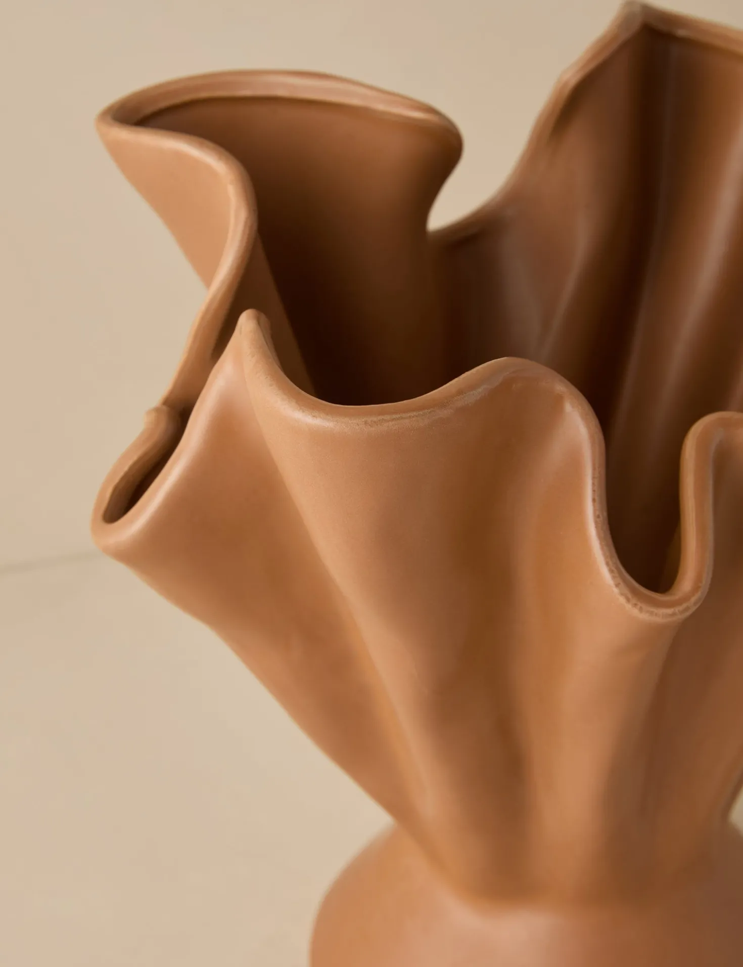 Darcia Vase
