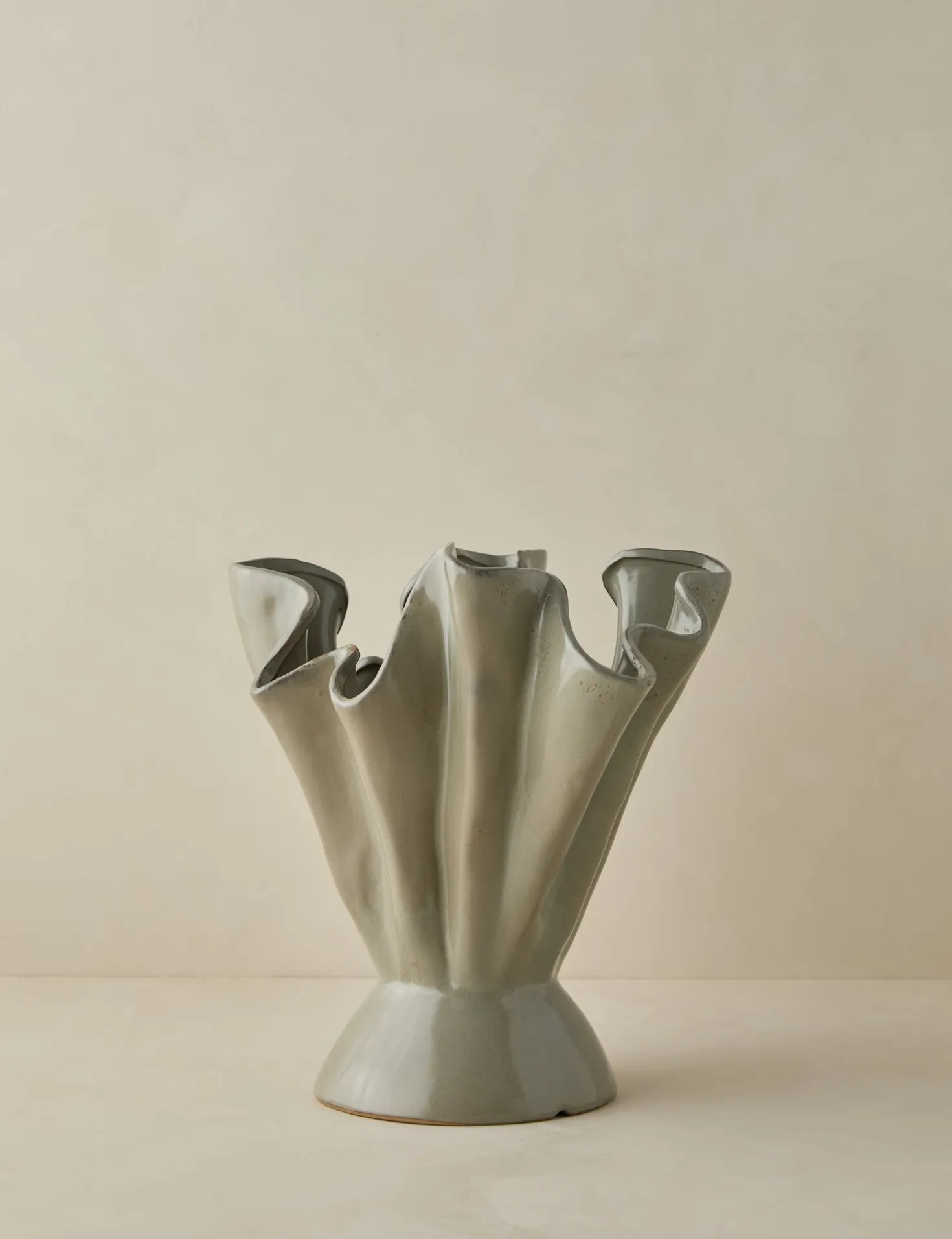 Darcia Vase