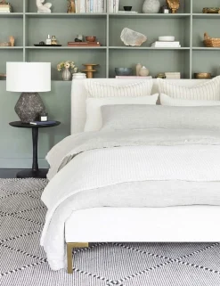 Deva Platform Bed