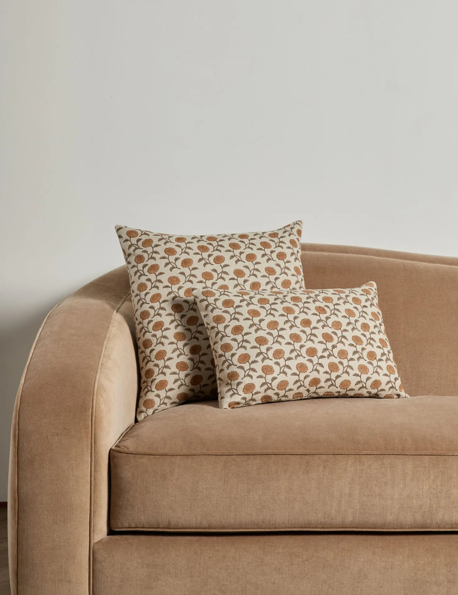 Dori Linen Pillow